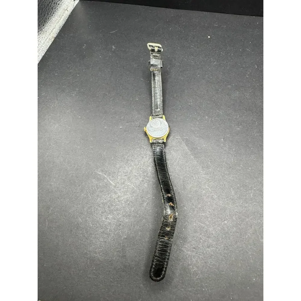 Vintage 1976 Timex Gold Tone Women's Quartz Watch Black Leather Band 18mm